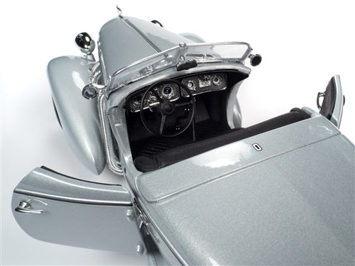 1935 Auburn 851 Speedster 1:18 Scale