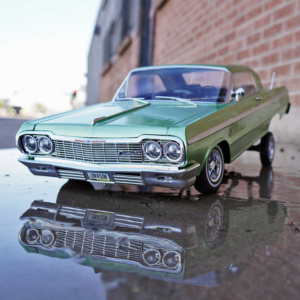 1964 Chevrolet Impala SS Fully functional 1:10 scale