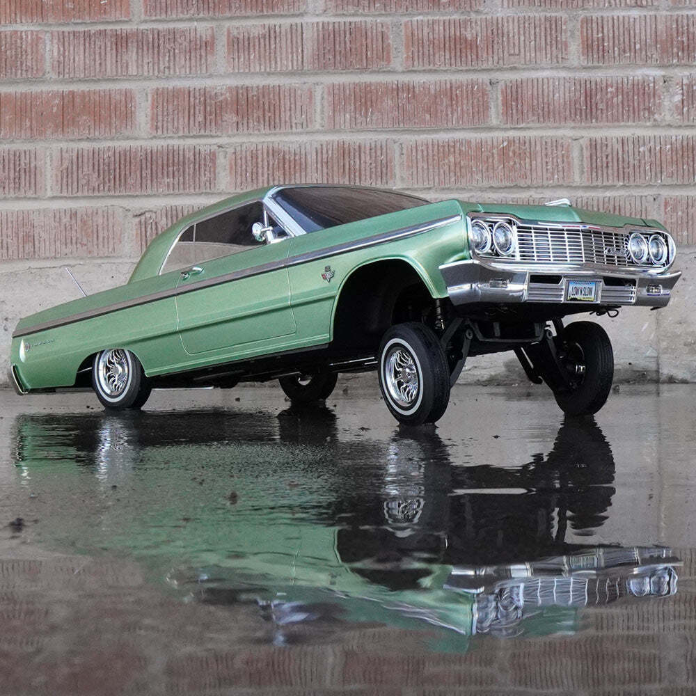 1964 Chevrolet Impala SS Fully functional 1:10 scale